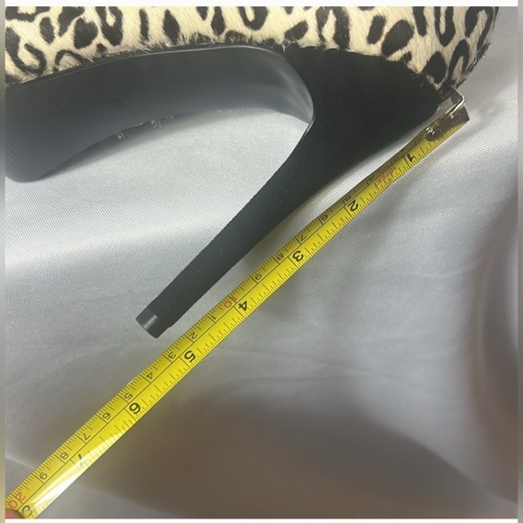 Guess Women's Honorayly Calf Hair Slip on Dress Heels Black Size 8,5 Never worn - Picture 15 of 16